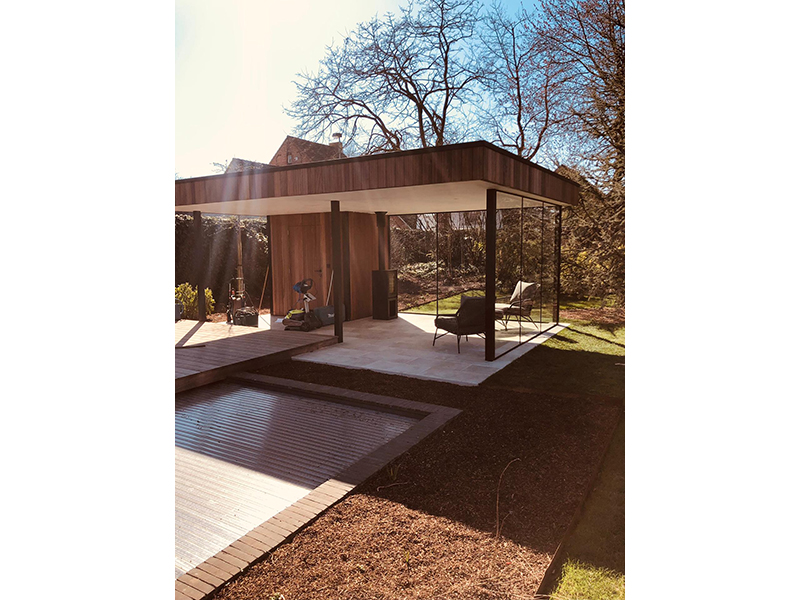 Poolhouses